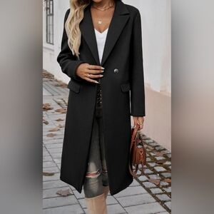 Chic Fashion Long Trench Coat- In Black